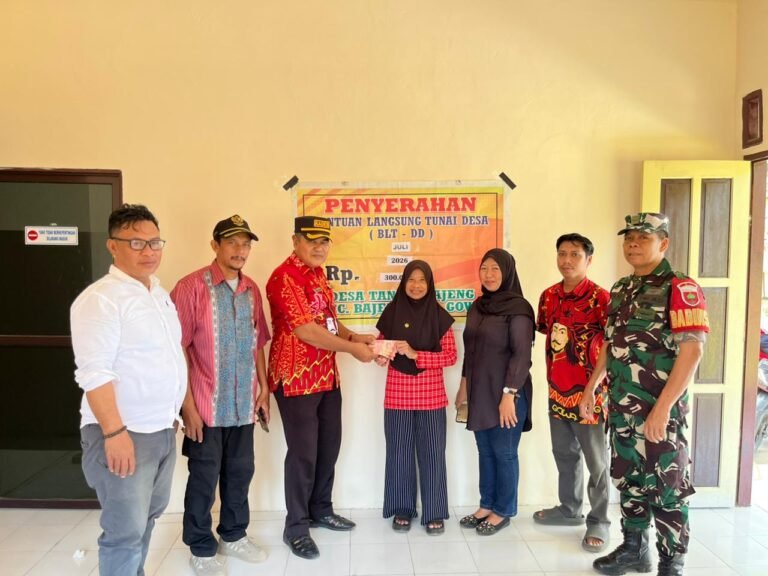 Penyaluran BLT DD Desa Tangkebajeng